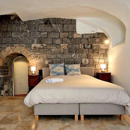La Tour De Pezene Bed & Breakfast Anduze Exterior photo