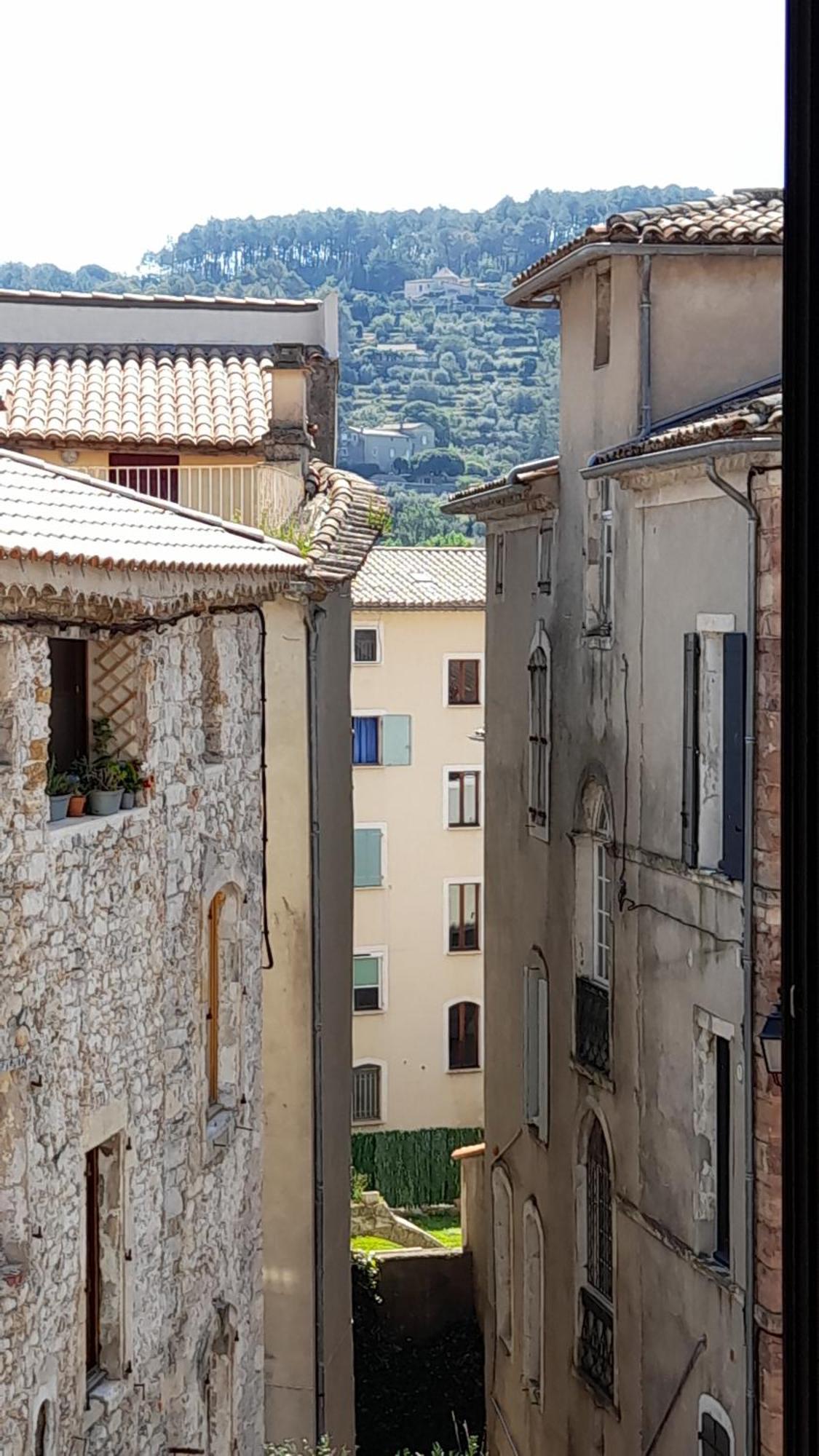 La Tour De Pezene Bed & Breakfast Anduze Room photo